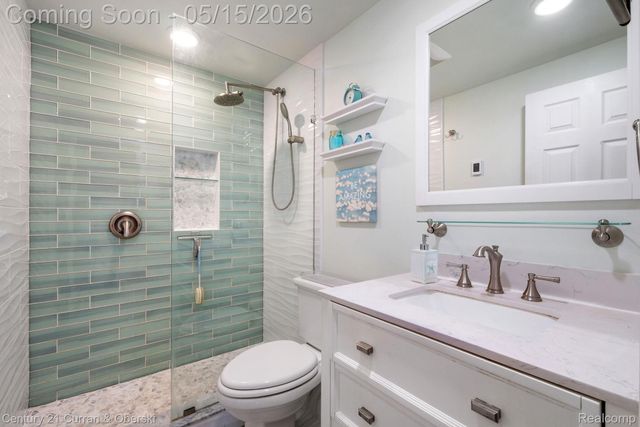 21240 E Glen Haven Circle, Novi, MI 48167