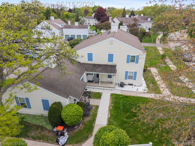 21240 E Glen Haven Circle, Novi, MI 48167
