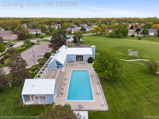 21240 E Glen Haven Circle, Novi, MI 48167