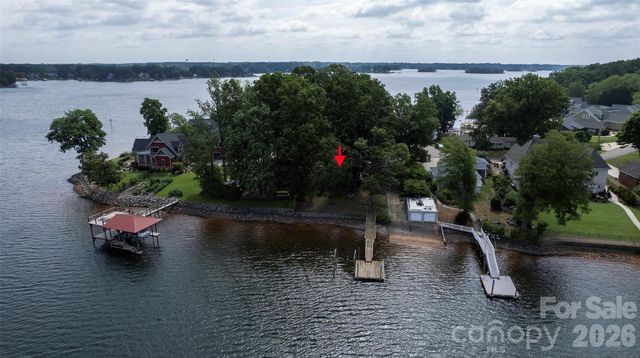 5135 Windward Point, Denver, NC 28037