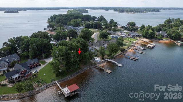 5135 Windward Point, Denver, NC 28037