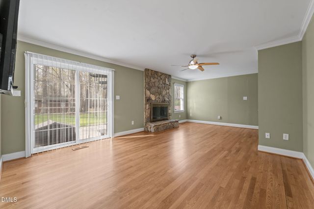 112 E Laramie Drive, Mebane, NC 27302