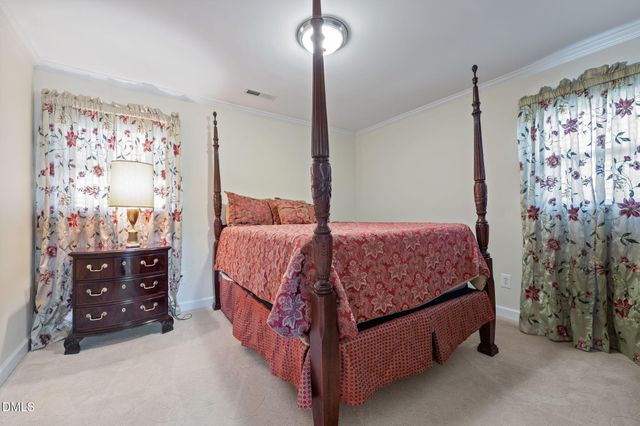 112 E Laramie Drive, Mebane, NC 27302