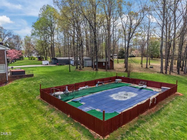 112 E Laramie Drive, Mebane, NC 27302