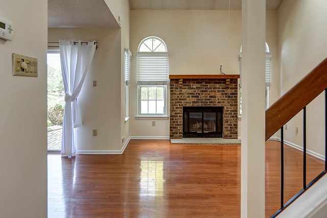 21 CLAVER WAY, Mount Laurel, NJ 08054