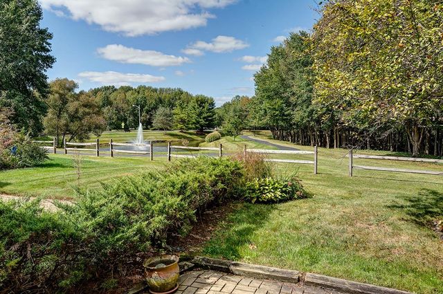 21 CLAVER WAY, Mount Laurel, NJ 08054