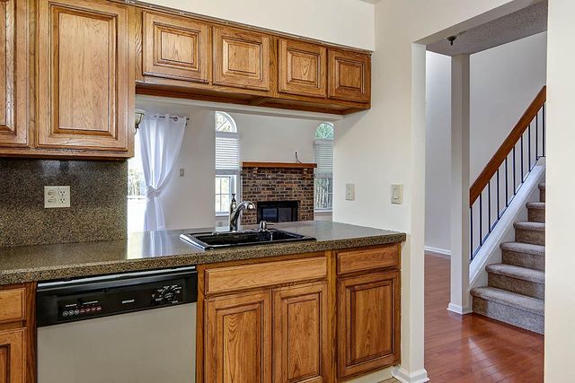 21 CLAVER WAY, Mount Laurel, NJ 08054