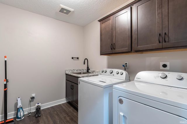 12953 Passerine Boulevard, Fort Wayne, IN 46845
