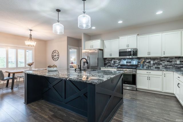 12953 Passerine Boulevard, Fort Wayne, IN 46845