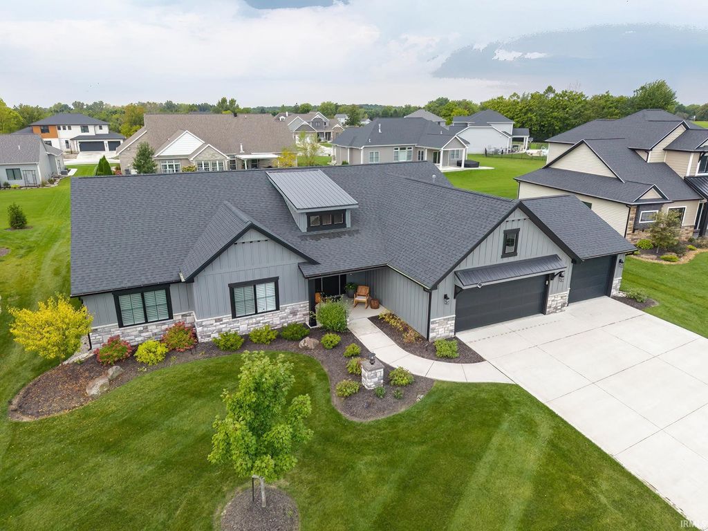 12953 Passerine Boulevard, Fort Wayne, IN 46845