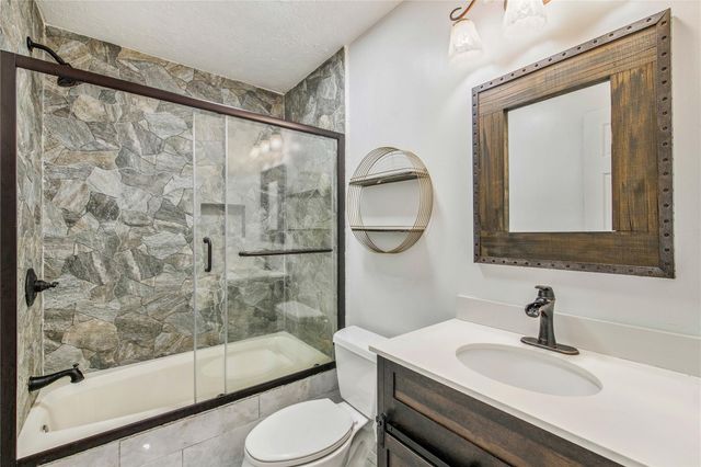 1817 Laura Lane, College Station, TX 77840