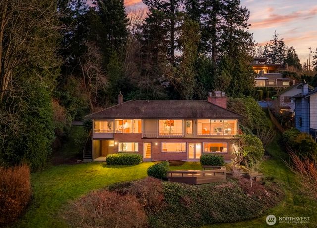 1203 Madrona Avenue, Everett, WA 98203