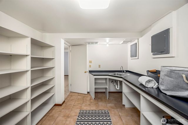 1203 Madrona Avenue, Everett, WA 98203