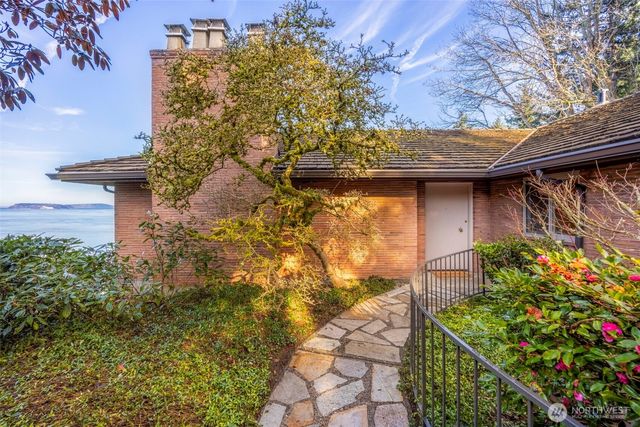 1203 Madrona Avenue, Everett, WA 98203