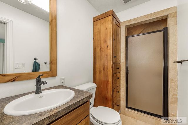 12433 S 1st E, Idaho Falls, ID 83404