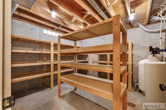 12433 S 1st E, Idaho Falls, ID 83404