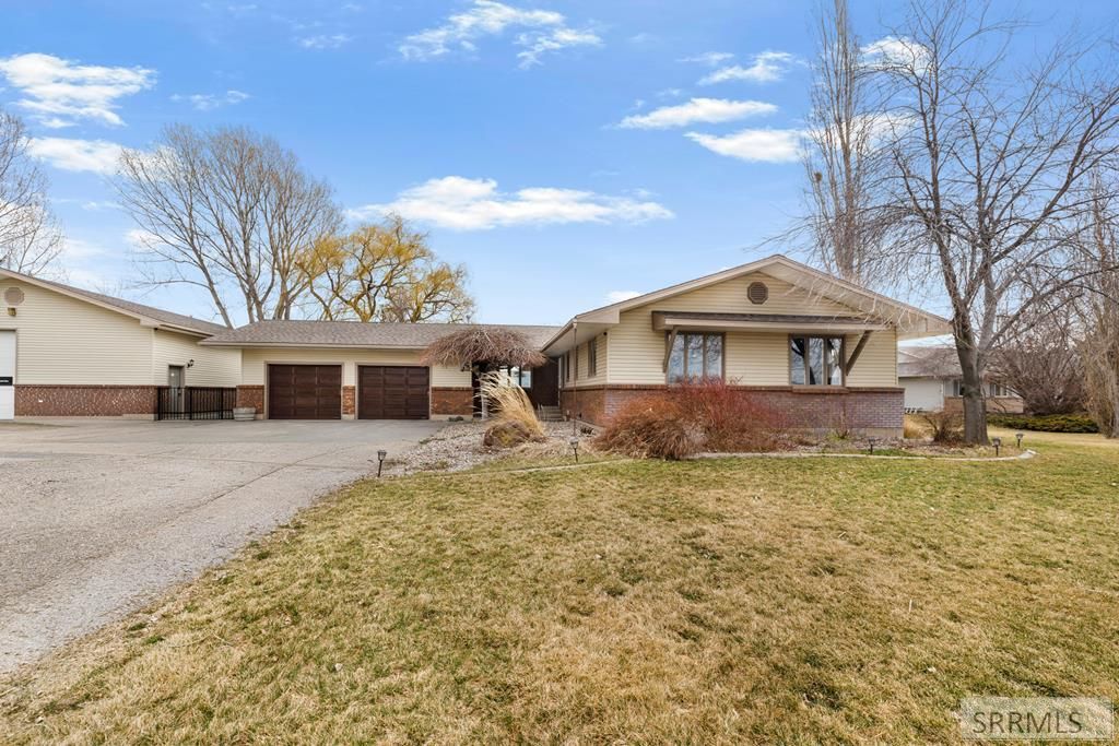 12433 S 1st E, Idaho Falls, ID 83404