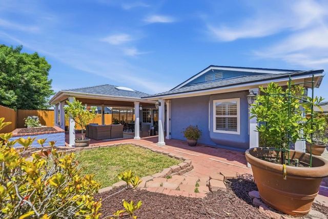 8011 Valdosta Ave, San Diego, CA 92126