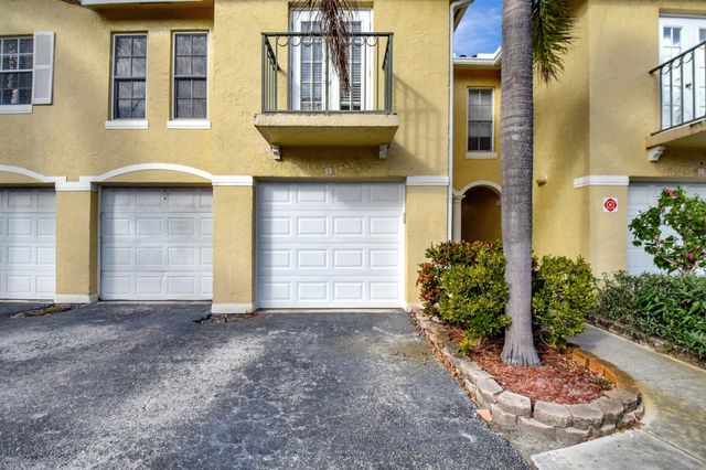 1125 Lake Shore Drive 203, Lake Park, FL 33403