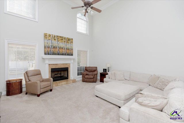 200 River Oak Court, Kathleen, GA 31047