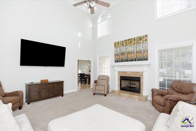 200 River Oak Court, Kathleen, GA 31047