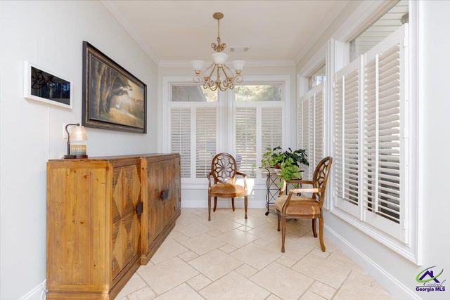 200 River Oak Court, Kathleen, GA 31047