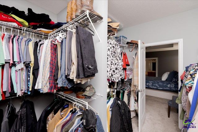 200 River Oak Court, Kathleen, GA 31047