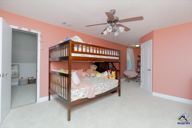 200 River Oak Court, Kathleen, GA 31047