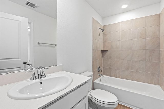 164 Cinnabar LN 4, Kyle, TX 78640