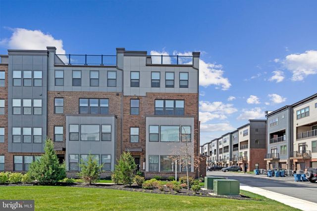 43728 TRANSIT SQ, Ashburn, VA 20147