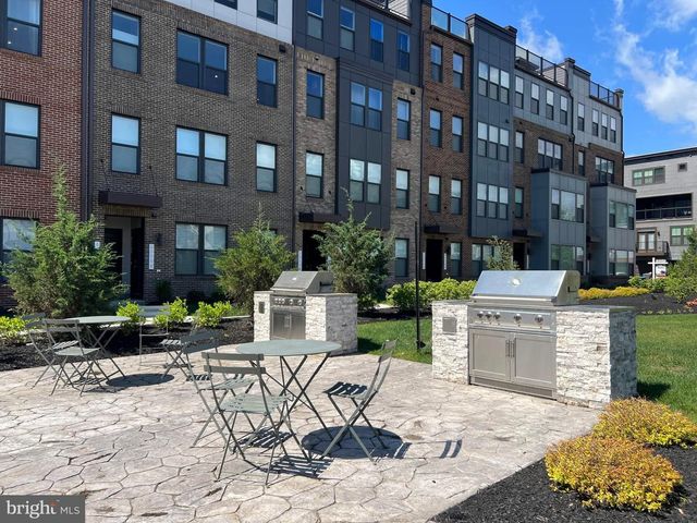 43728 TRANSIT SQ, Ashburn, VA 20147