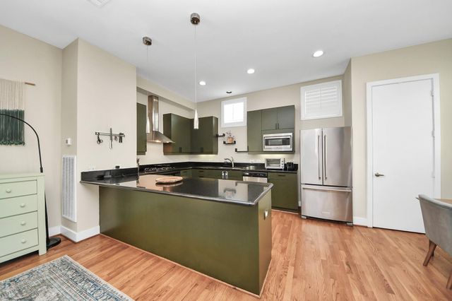 1406 Stanford Street D, Houston, TX 77019