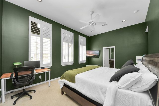 1406 Stanford Street D, Houston, TX 77019