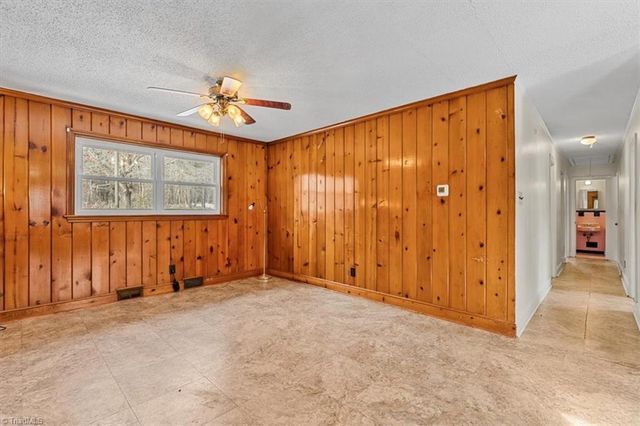 241 Willowlake Road, Greensboro, NC 27405