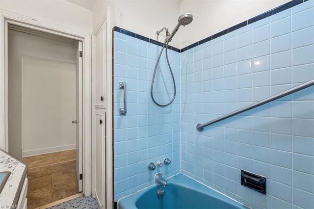 241 Willowlake Road, Greensboro, NC 27405