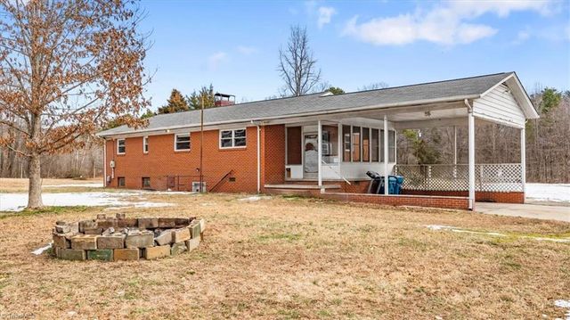 241 Willowlake Road, Greensboro, NC 27405