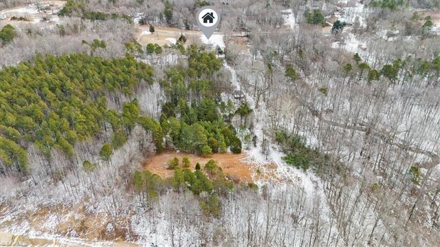 241 Willowlake Road, Greensboro, NC 27405