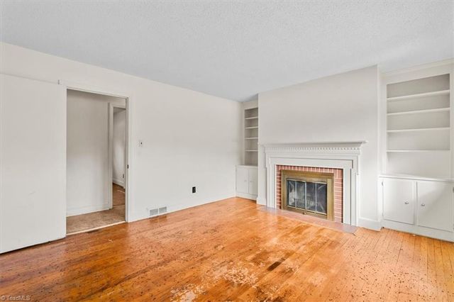 241 Willowlake Road, Greensboro, NC 27405