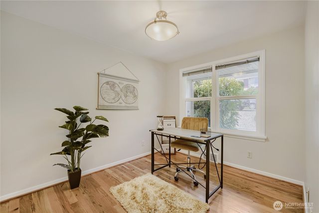 4054 24th Place S, Seattle, WA 98108