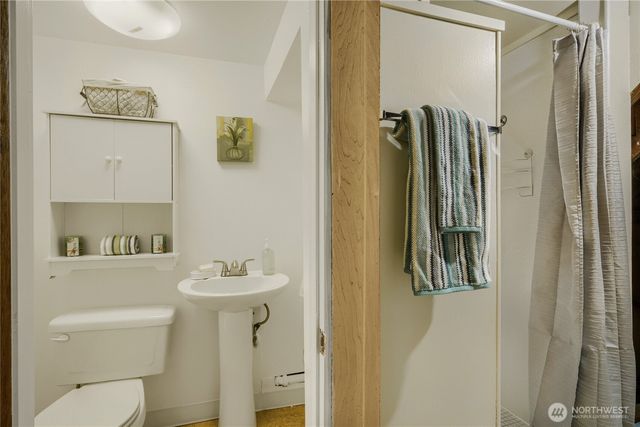 4054 24th Place S, Seattle, WA 98108