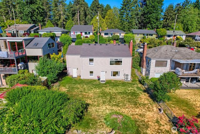 4054 24th Place S, Seattle, WA 98108