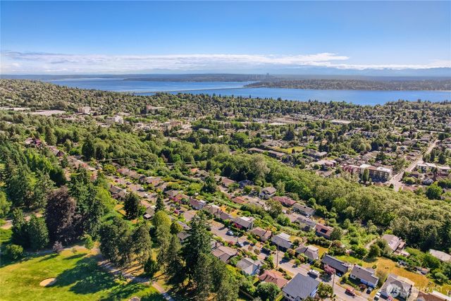 4054 24th Place S, Seattle, WA 98108