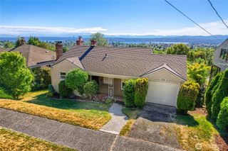 4054 24th Place S, Seattle, WA 98108