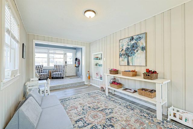 342 Durrell Avenue, Wyoming, OH 45215