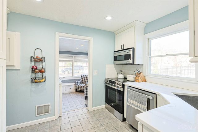 342 Durrell Avenue, Wyoming, OH 45215