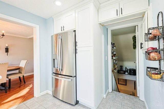 342 Durrell Avenue, Wyoming, OH 45215