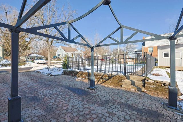 342 Durrell Avenue, Wyoming, OH 45215