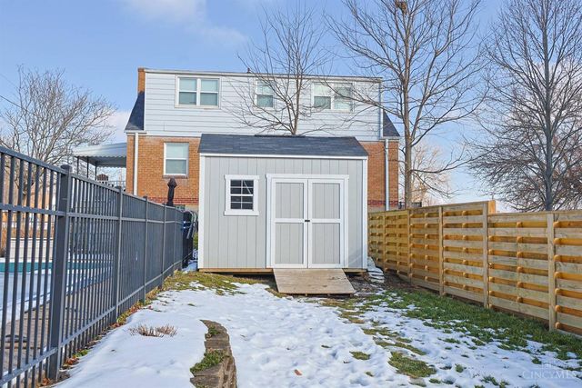 342 Durrell Avenue, Wyoming, OH 45215