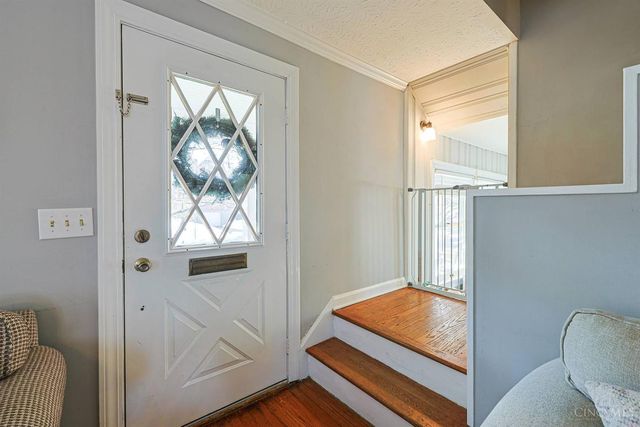 342 Durrell Avenue, Wyoming, OH 45215