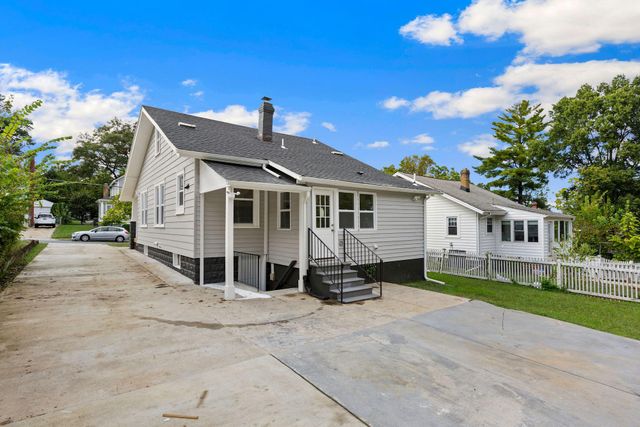 6011 44TH AVE, Hyattsville, MD 20781
